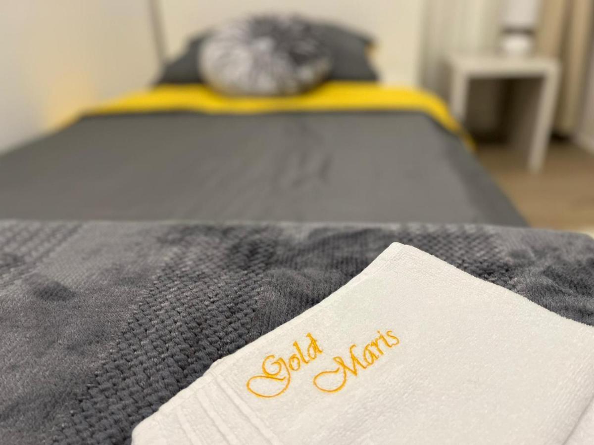 Apartman Gold Maris Apartment Karlovac Ngoại thất bức ảnh